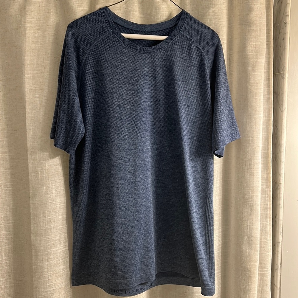 Lululemon Metal Vent Tech Short Sleeve Shirt